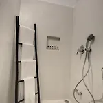 Aspries Apartment